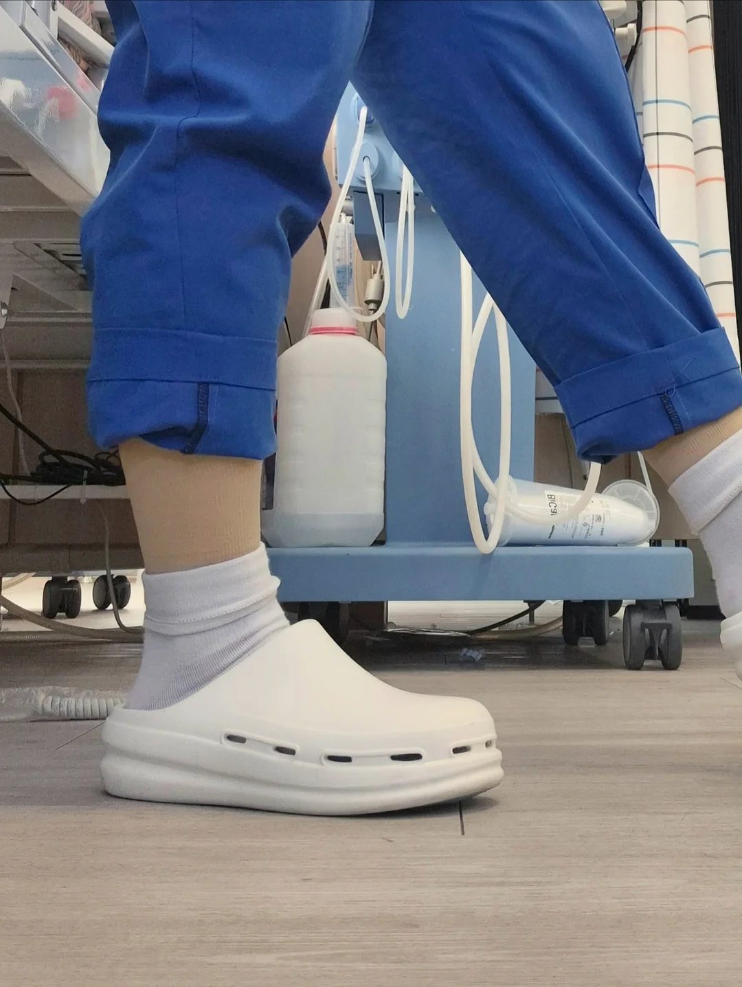 미니멀 컷아웃 원피스 3