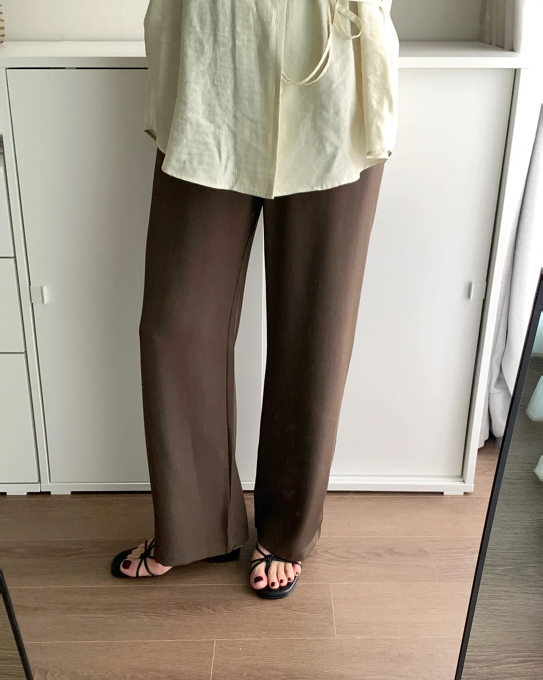 홈던트하우스 펜트리 다용도실 수납선반, 가큐 팬트리 정리함, 필웰 광파오븐장, 프랑코 분리수거함 4