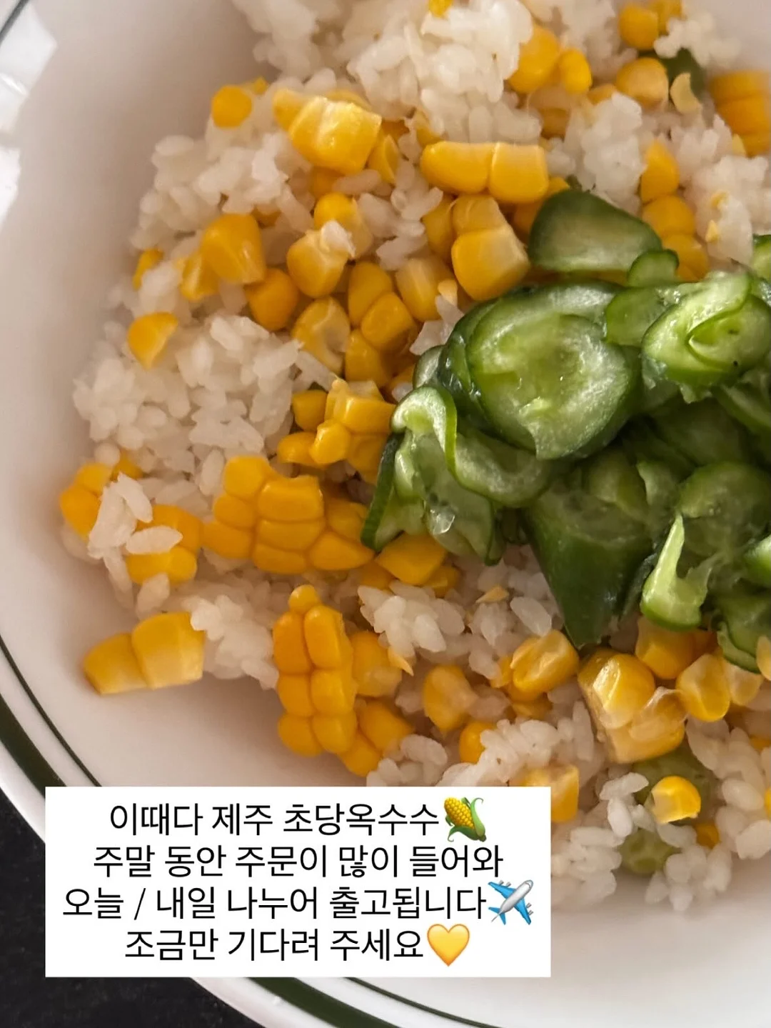 아란스 에필로그 밀로패브릭 조명 침대 프레임 7