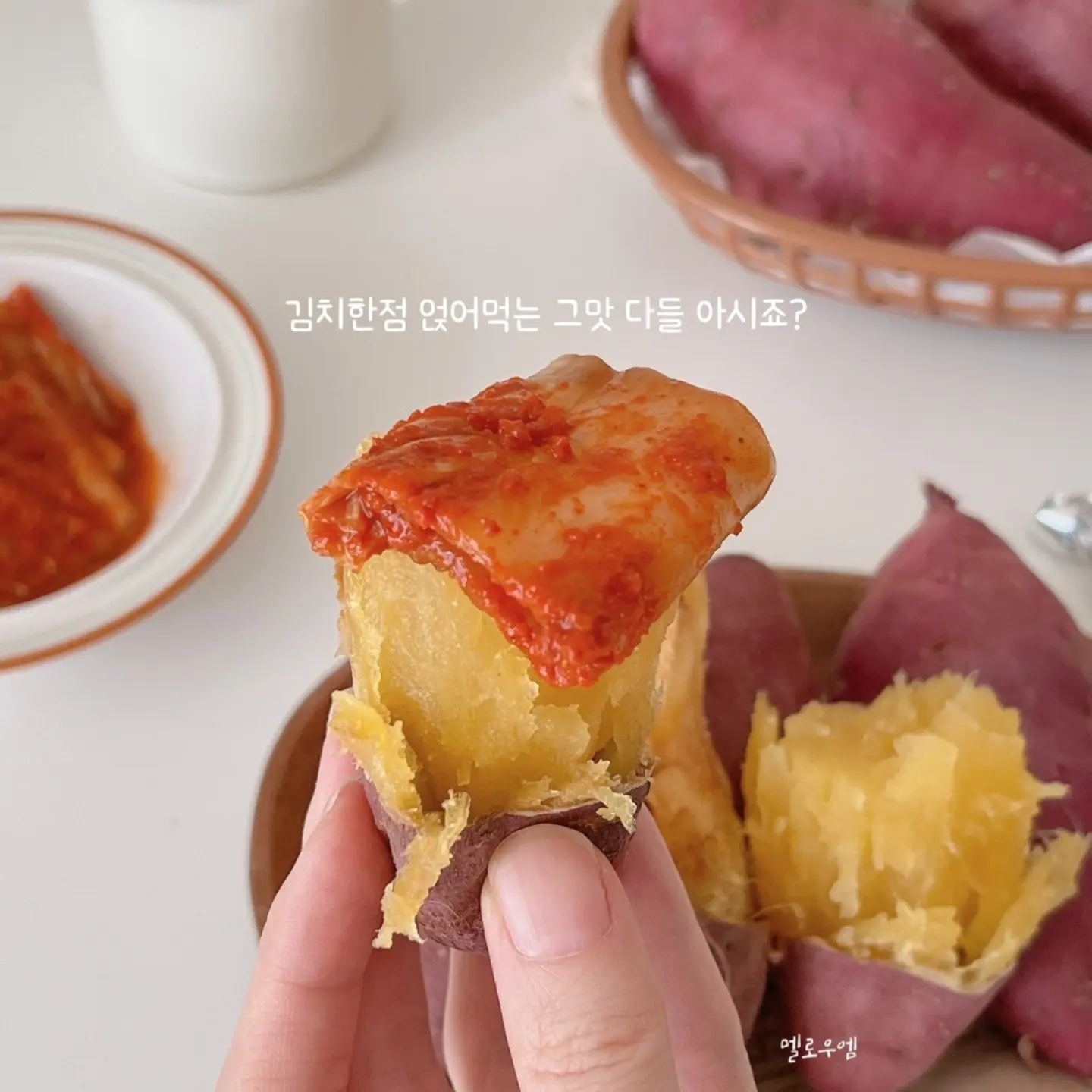 보석단추가디건 글리터가디건 펄 볼륨 소매 카디건 7부 브라운 8