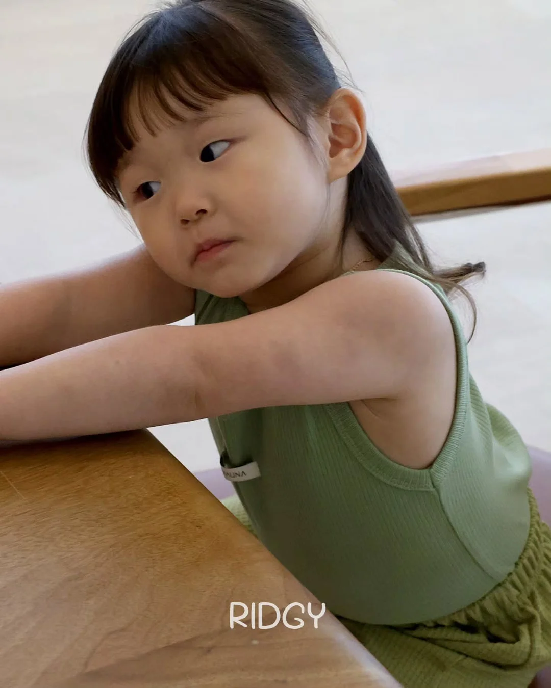 어느 도시의 일요일 2