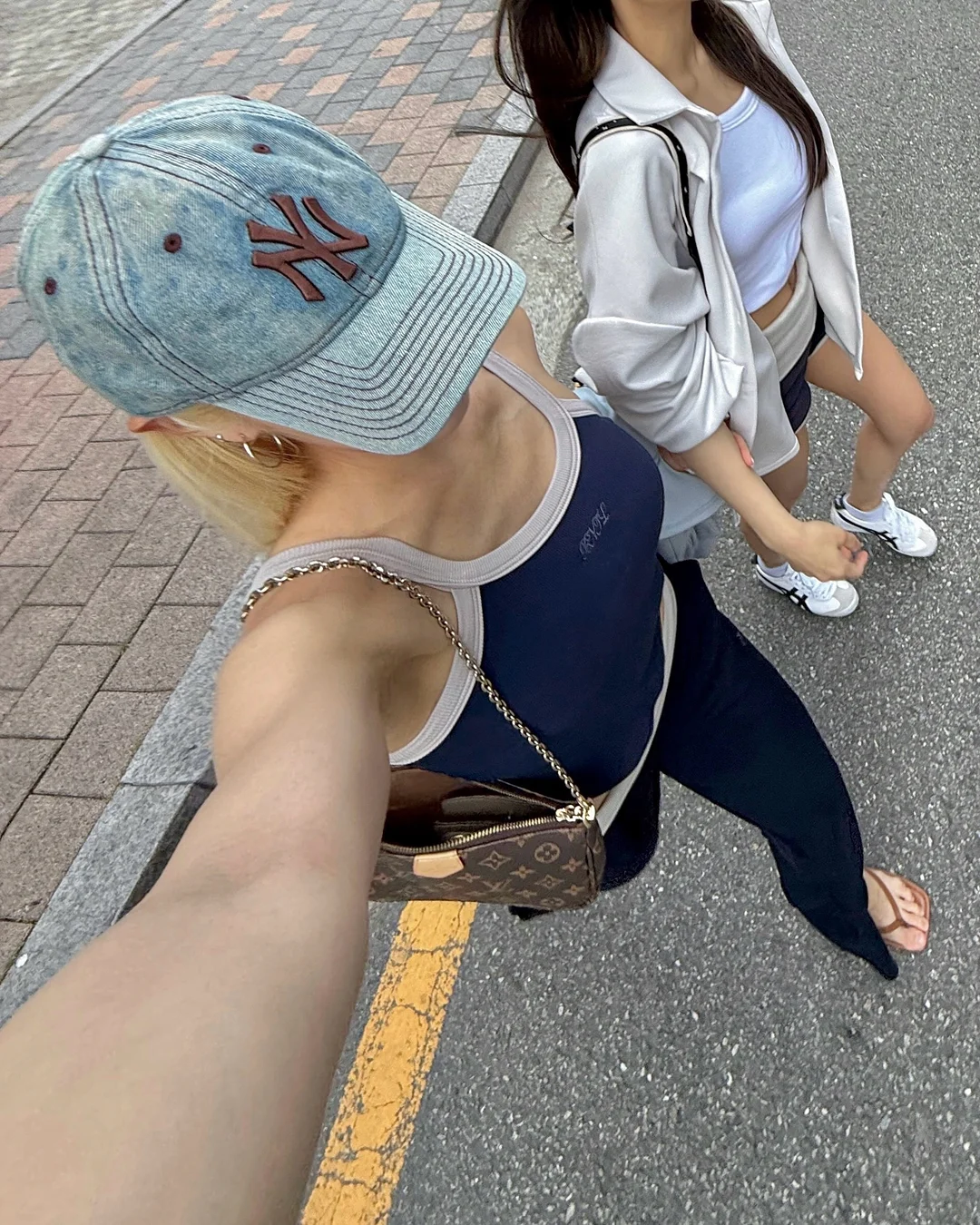 망그러진 곰 티셔츠 9