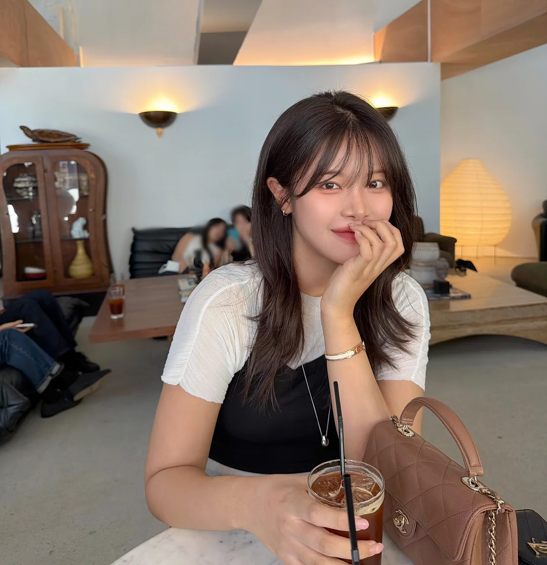 디올키즈 블랙 반팔티 1