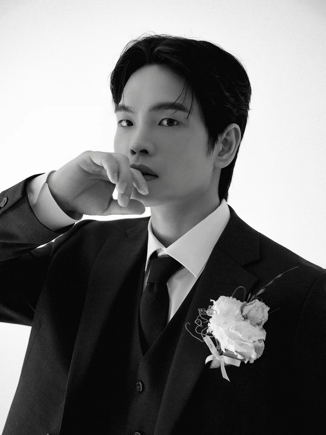 쟈뎅홀더 블라우스 6