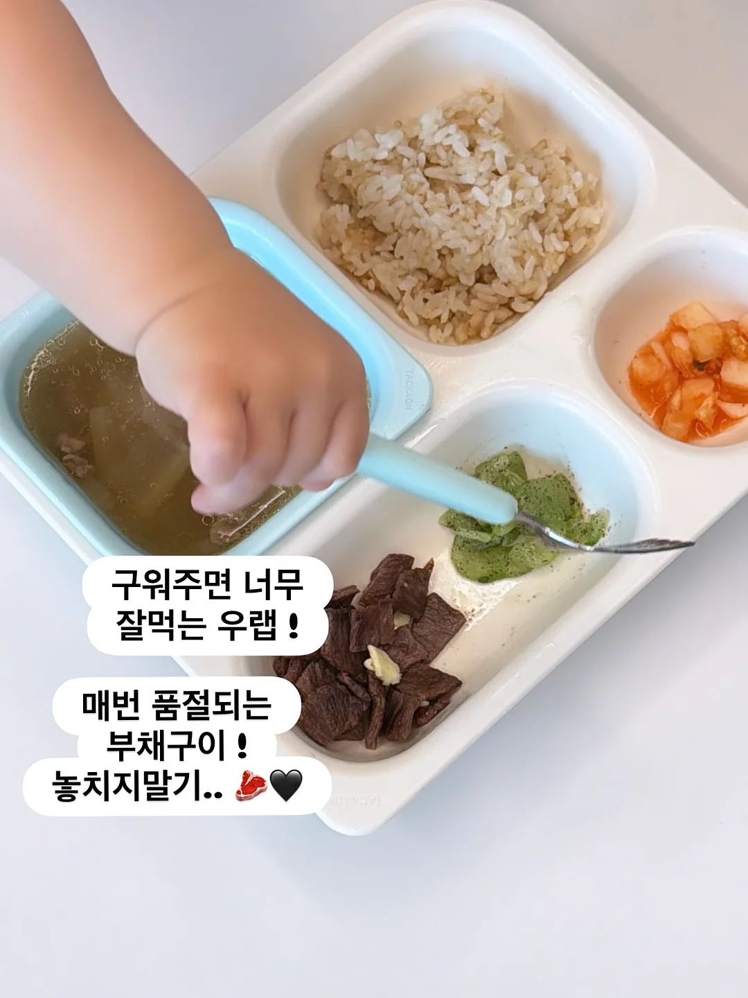 핏쳐 이동형 사이드 테이블 9