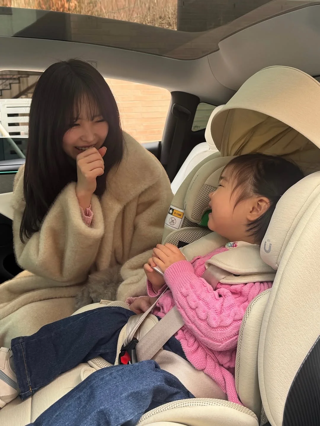 레드브릭하우스 핸드 터프티드 러그 9