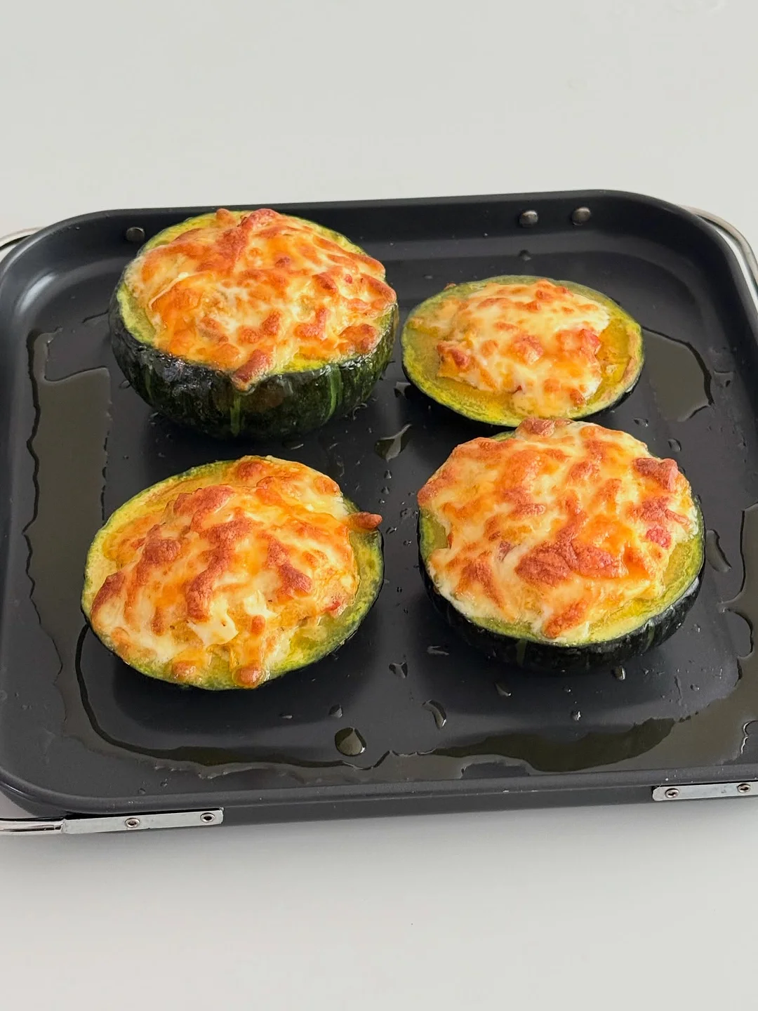 패치스타일 키치디자인 현수막 체인가랜드 6