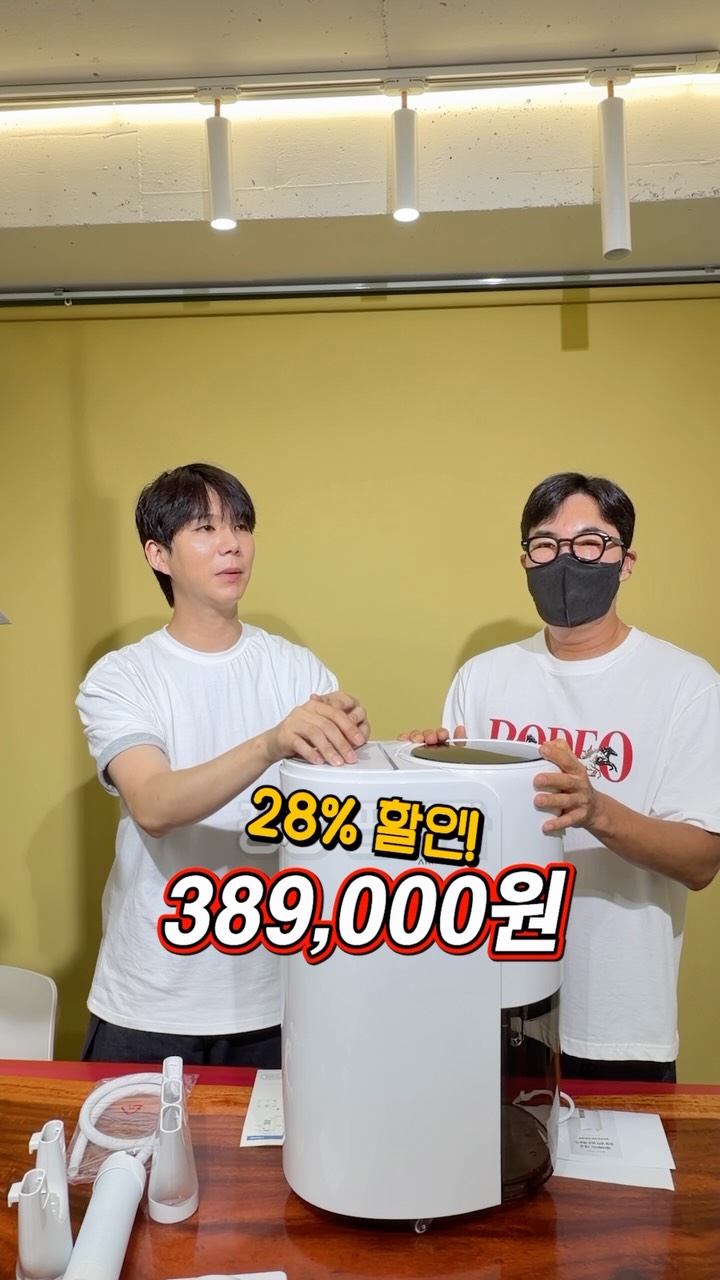 타이 디테일 블라우스