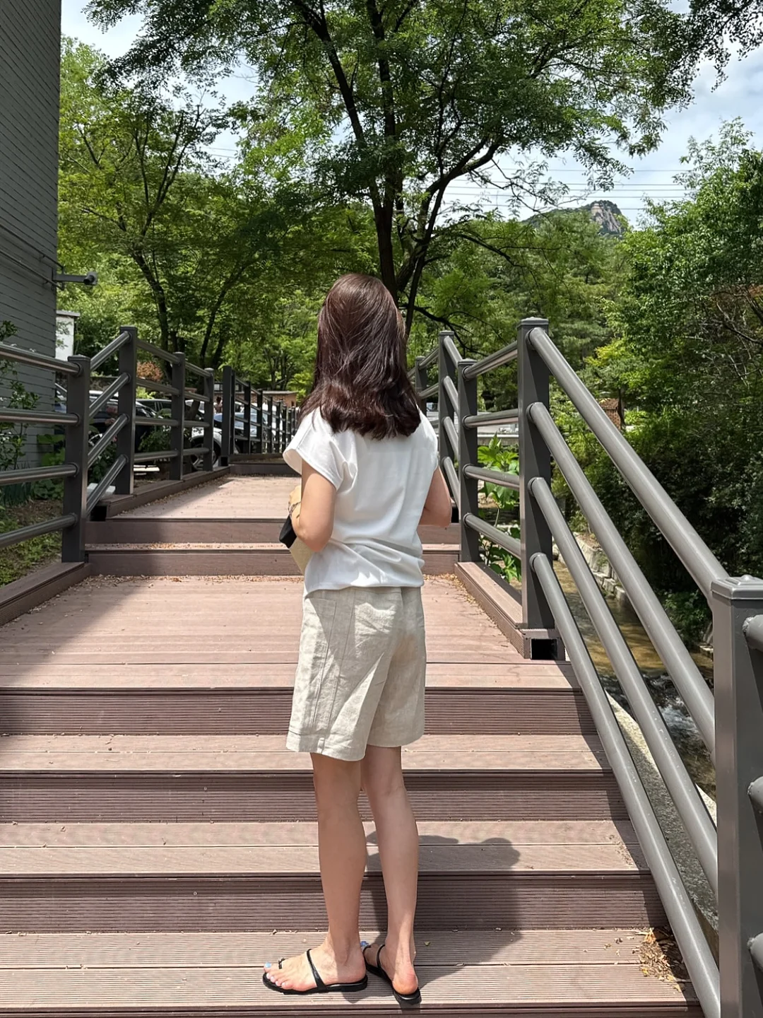 여돌 부츠컷 데님 6