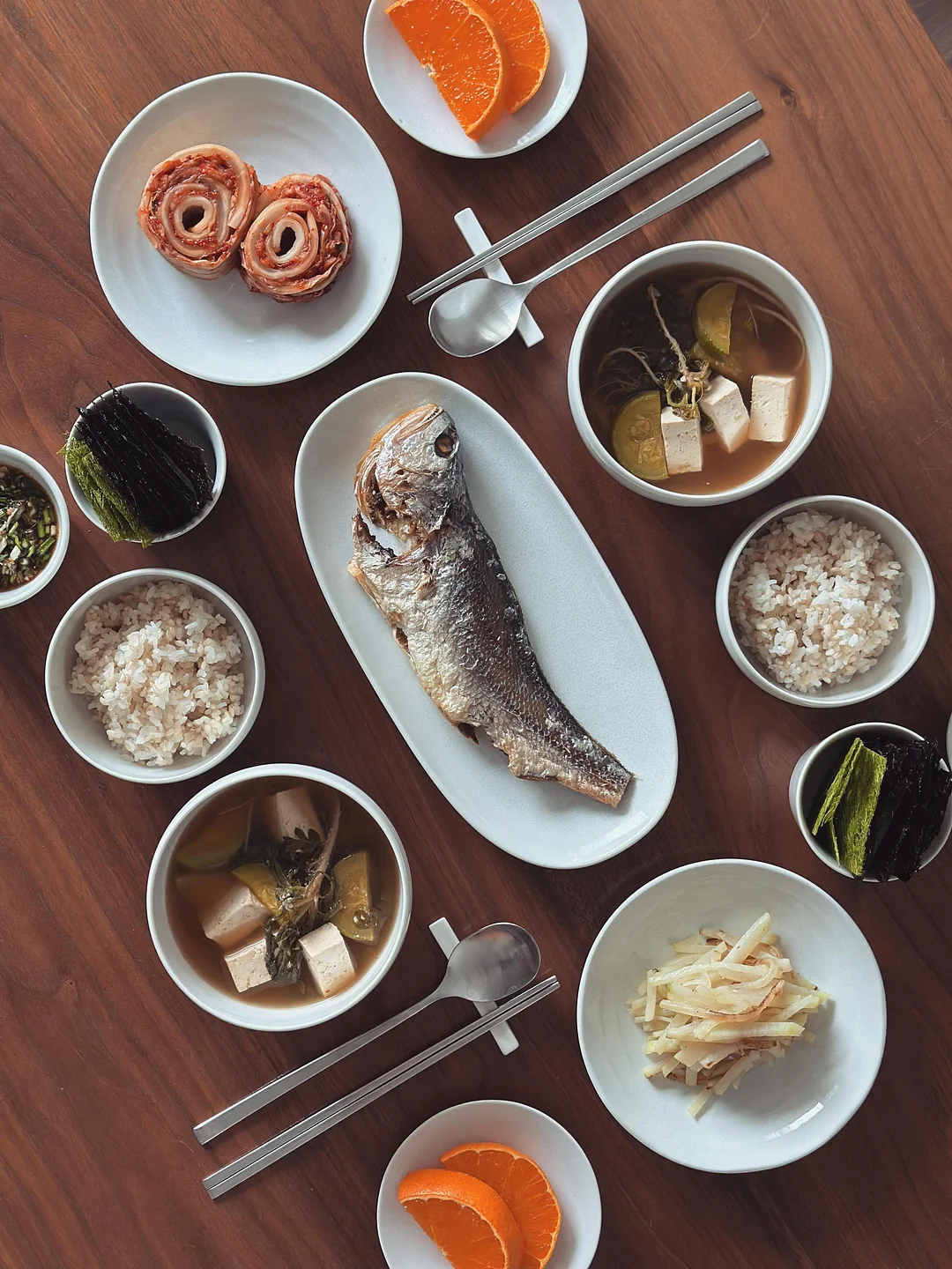 레이어드 반팔 코디 10