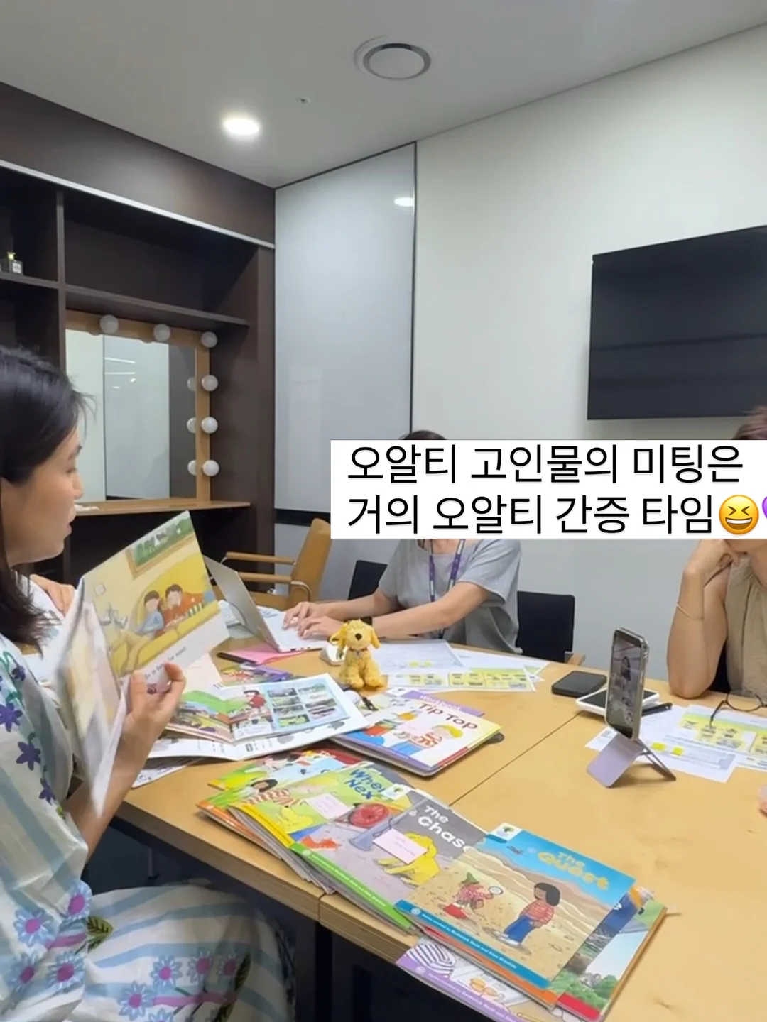 타미힐피거 스몰로고 미니멀 반팔셔츠 15