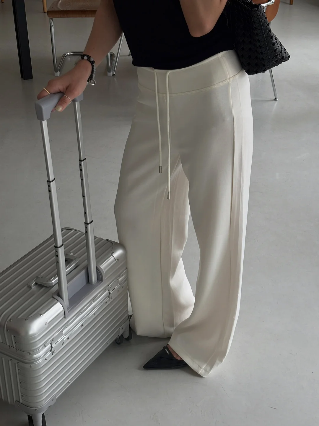 마돈나 티 2