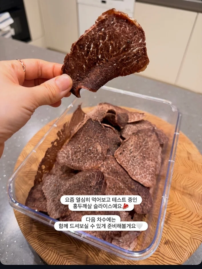 생화 돔 케이크 8