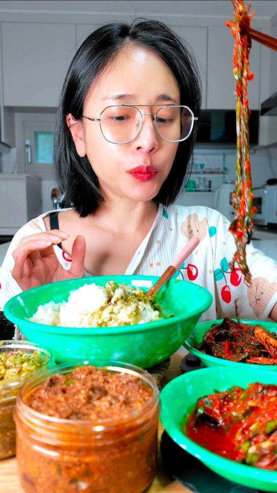 color chopsticks