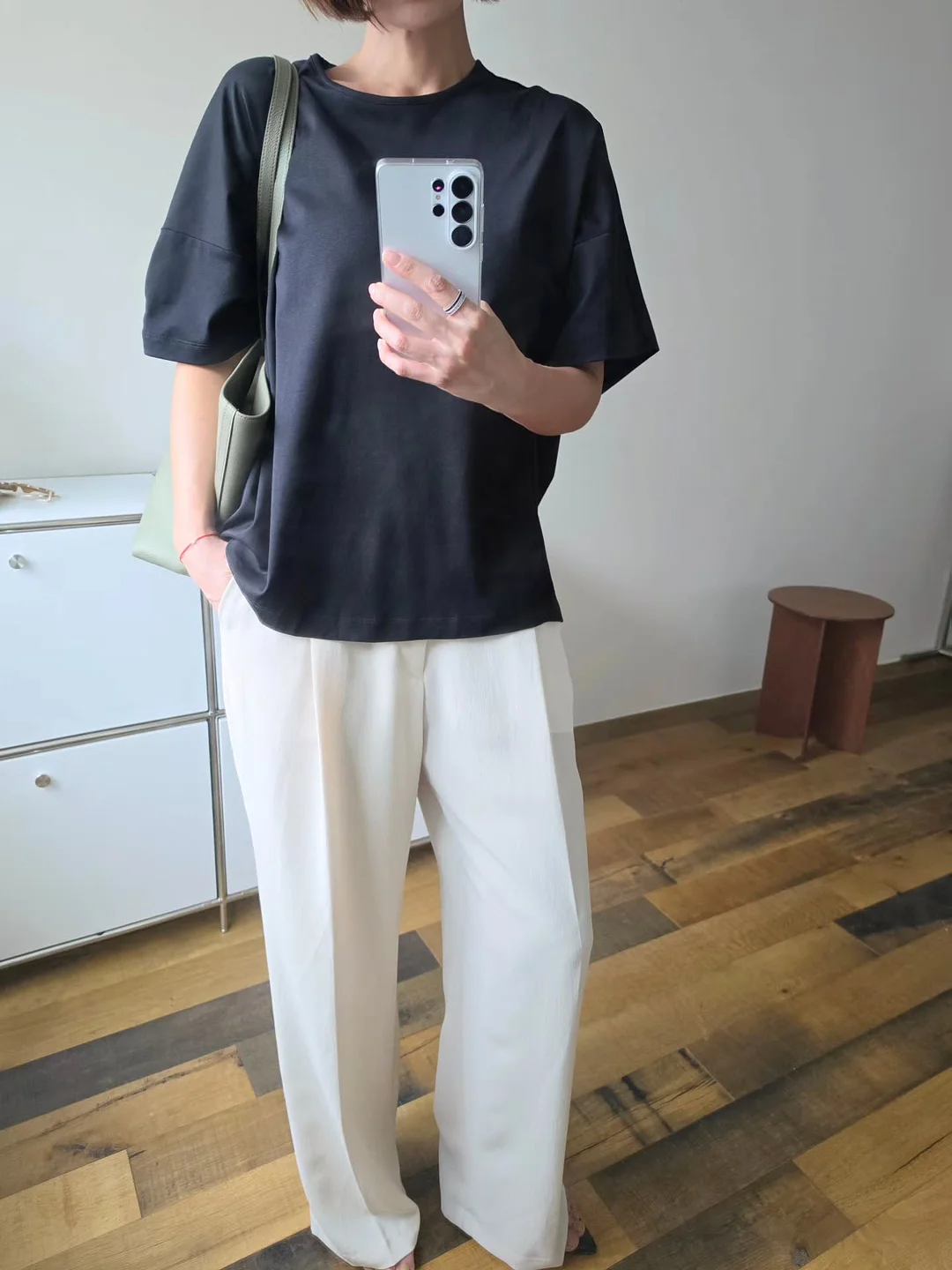 누디백 4