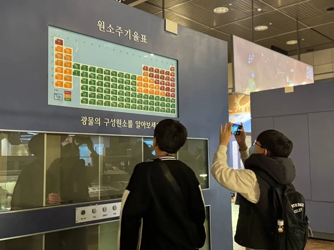 에스티 로더 스킨케어 3STEP 나이트 스킨케어 루틴 4