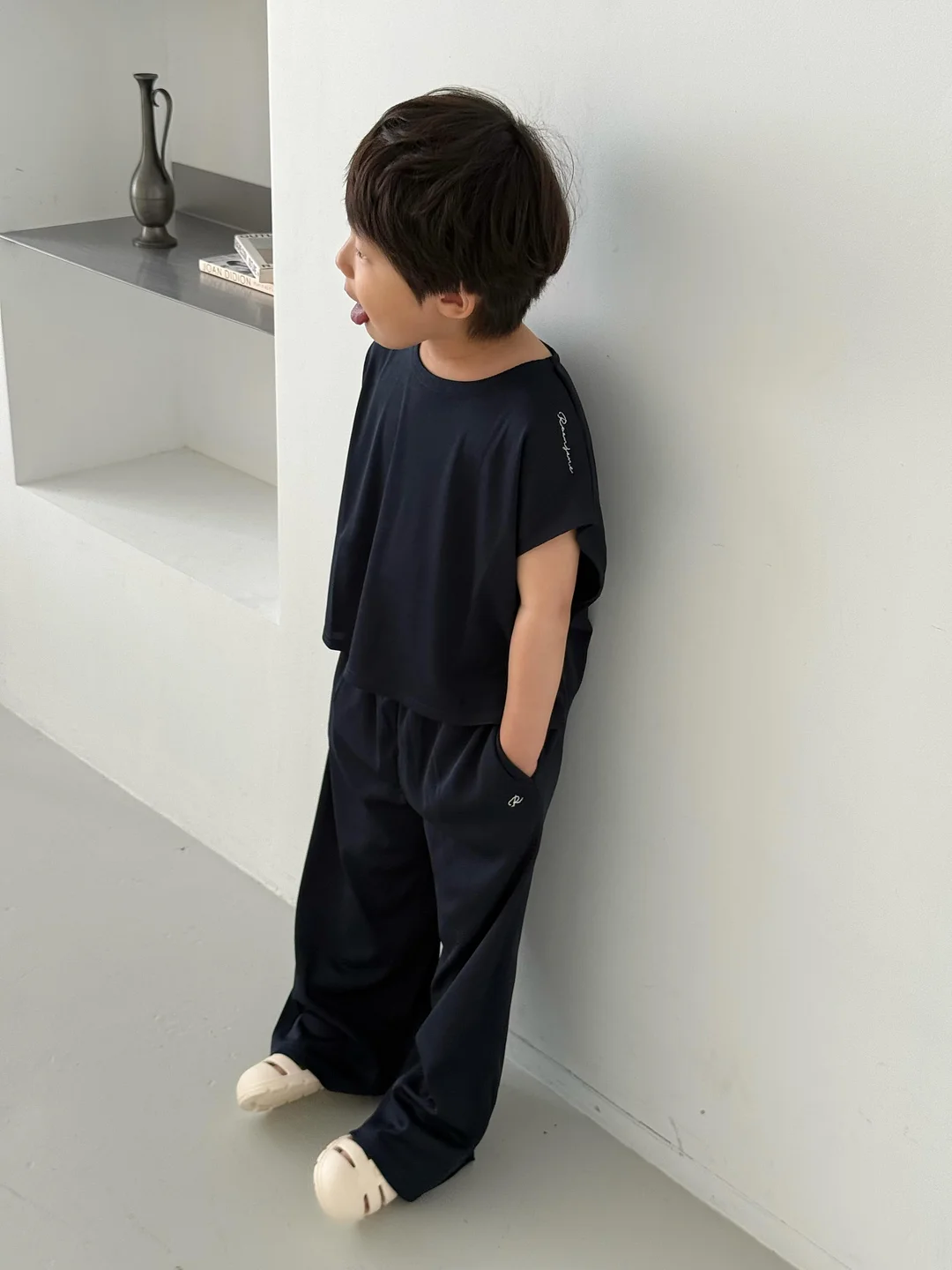 전지현 사장님네 화장품 8