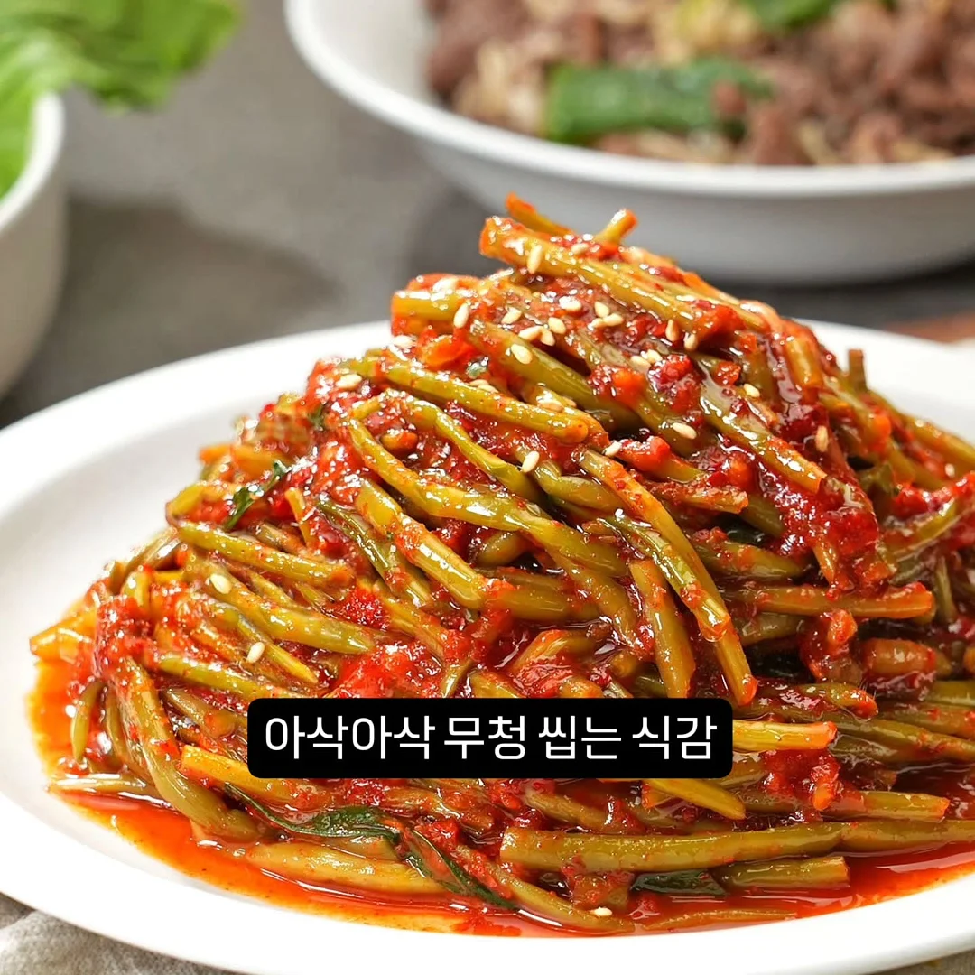백슬릿 블라우스와 핀턱 벌룬 팬츠 세트 6