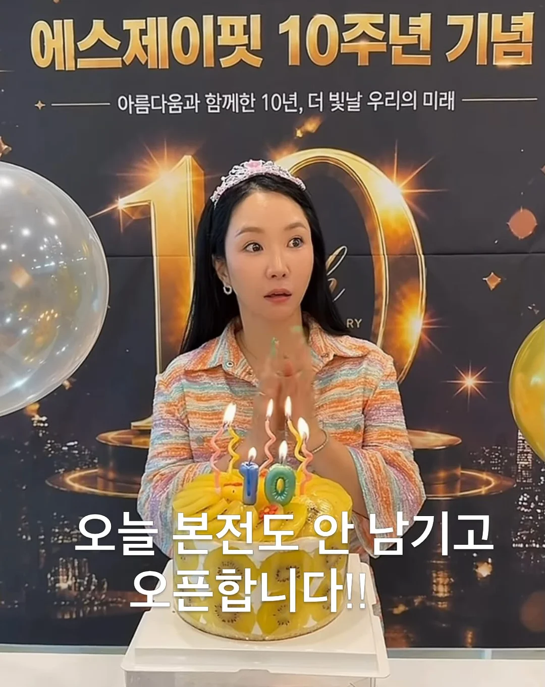 큐랑 리로드 리옹 전면포켓 플립 캐리어 1