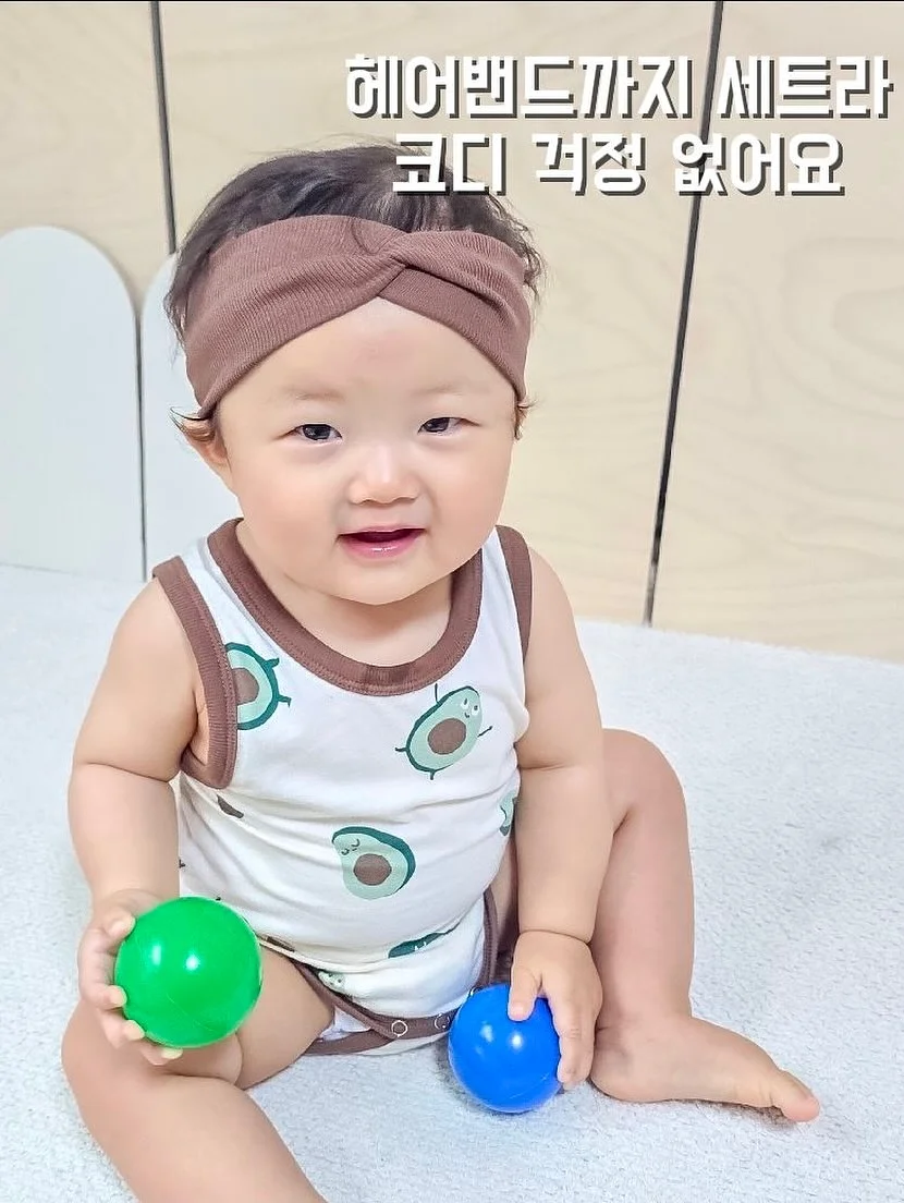 민트 + 핑크 네일 아트 9