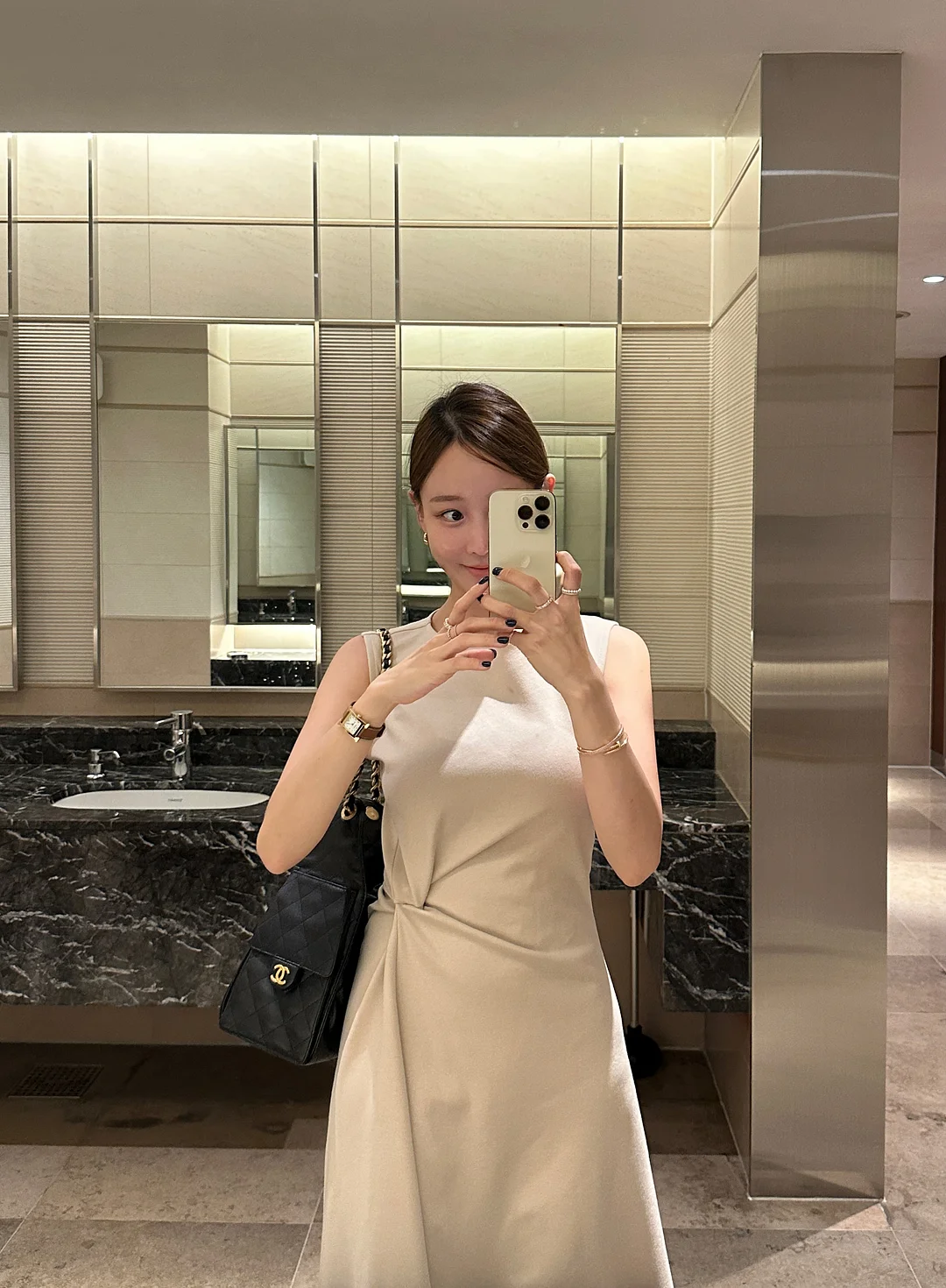 영상 속 장비 총견적 3