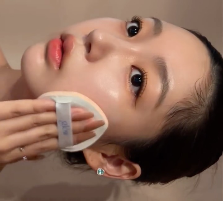 베란다 발코니 원목 걸이식 난간 테이블 야외 걸어쓰는 루프탑 폴딩책상 화분걸이대