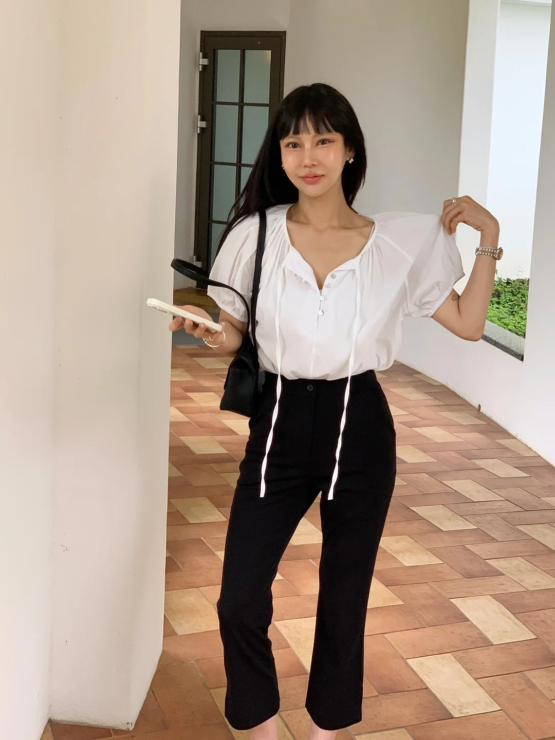 루즈핏 프릴 원피스 13