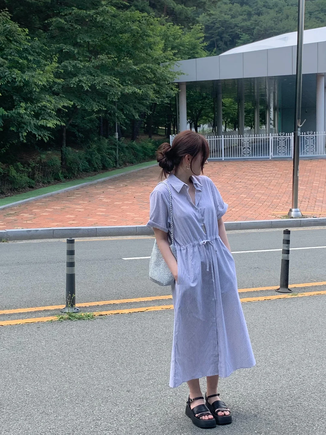 레이어드 리본 린넨 조끼 + 데님 반바지 세트 9
