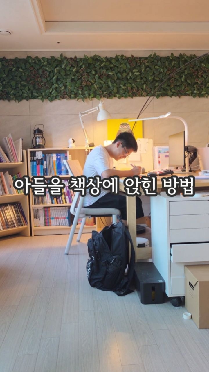 아띠래빗 아기상어 콜라보 크레용