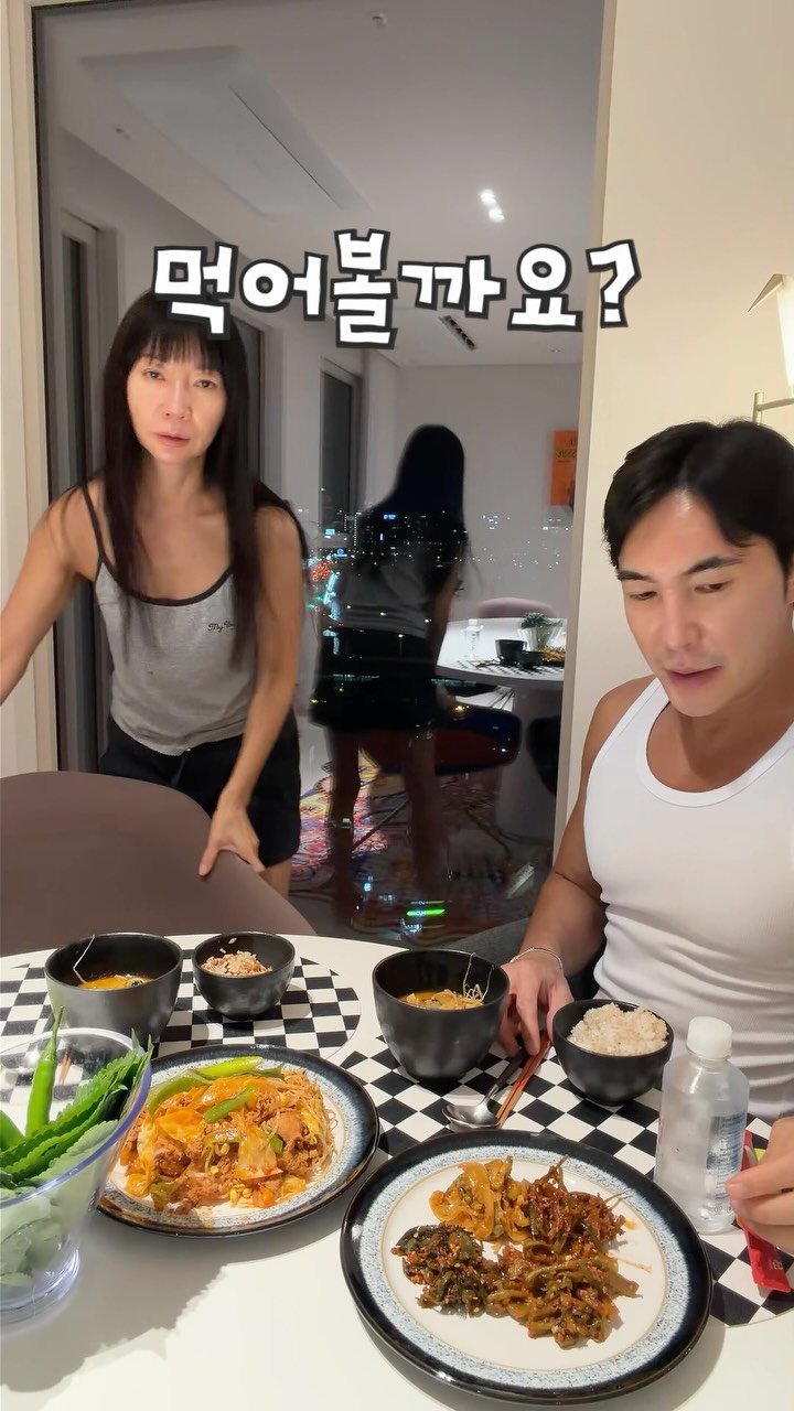 TSUMORI CHISATO 린넨 가디건