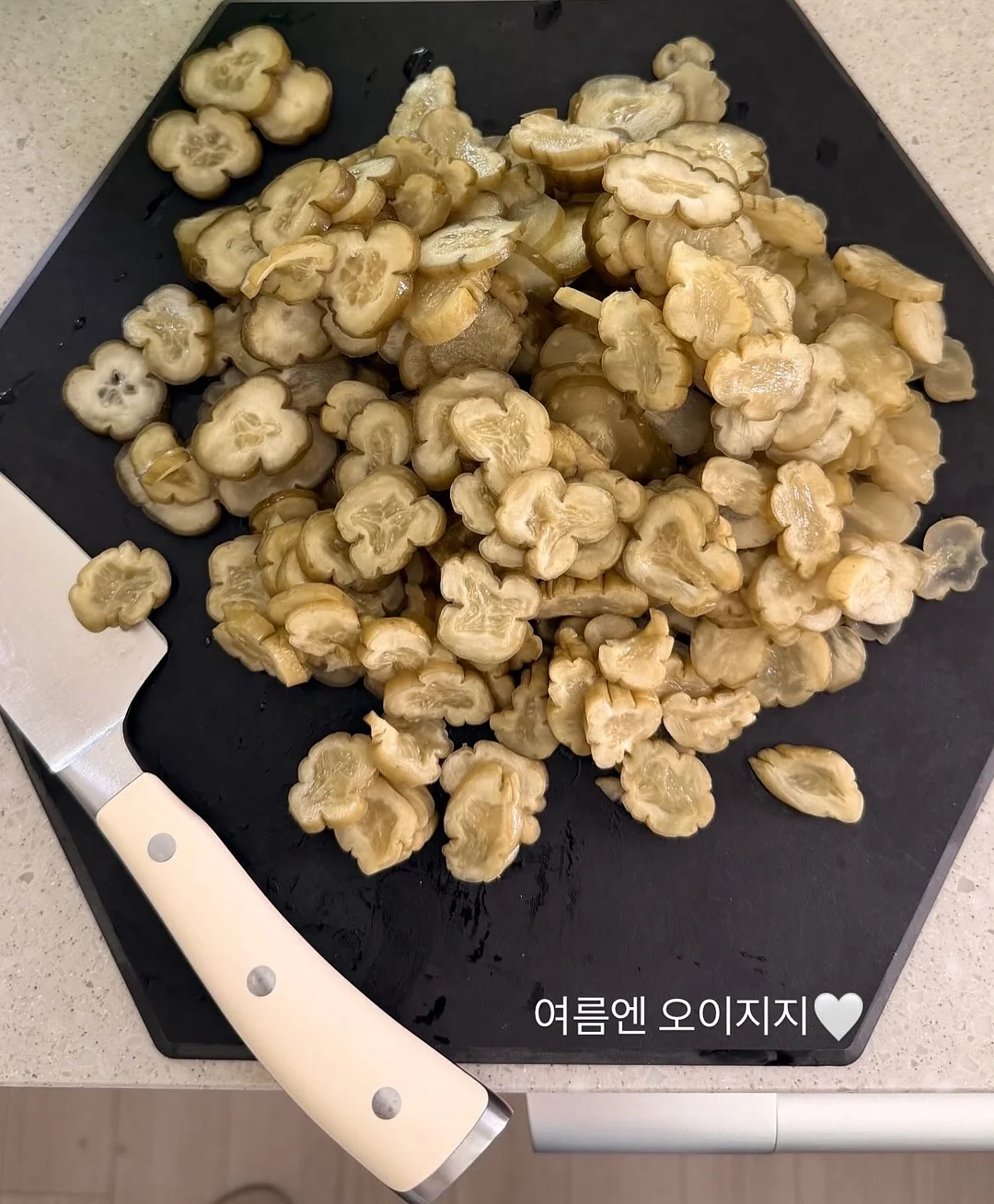 리아마린슈트 10
