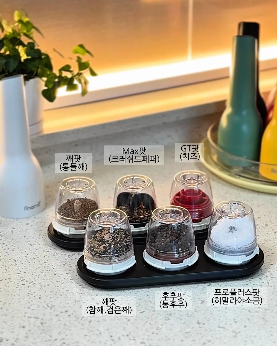 린넨 반오픈 원피스 11