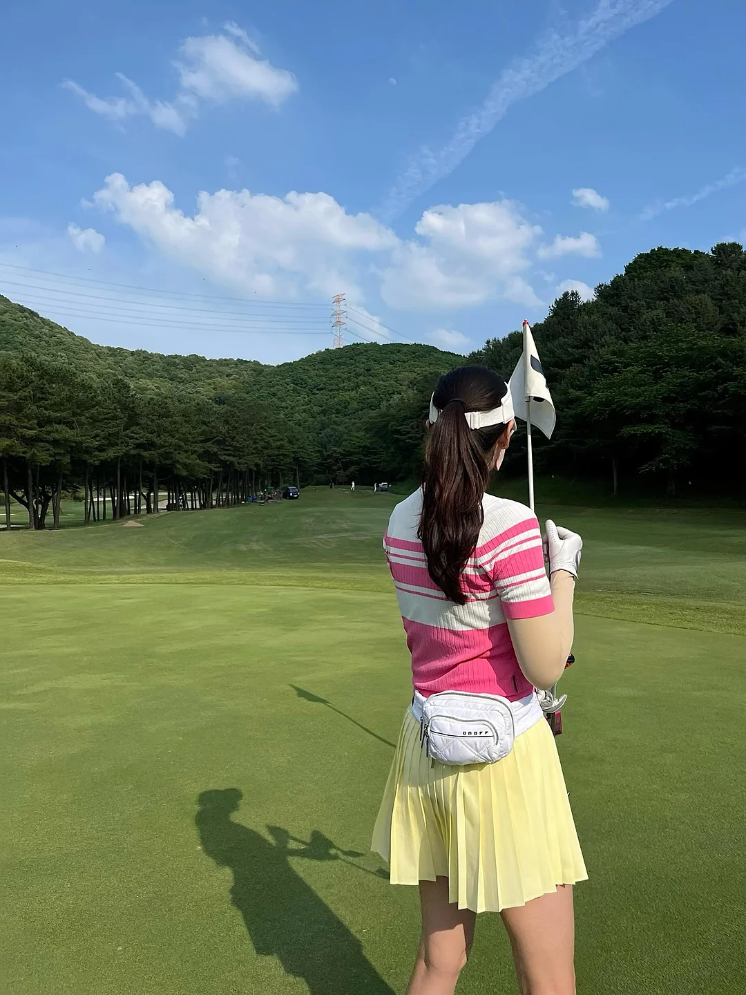 힌스 하프 문 치크 3