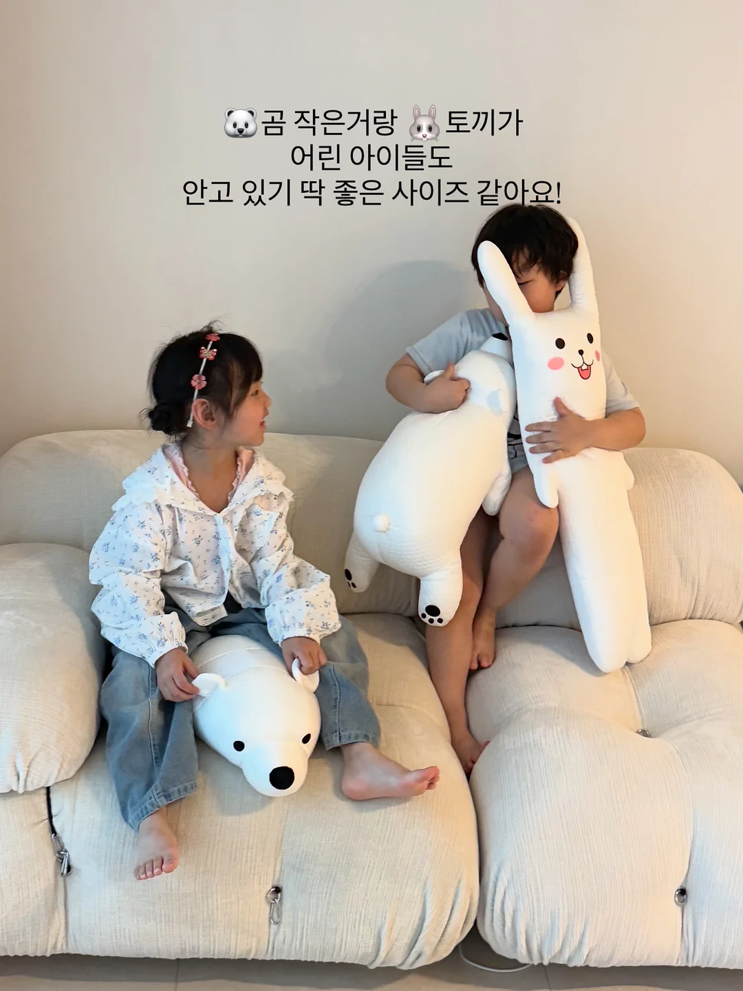 크링클 드로우스트링 드레스 & 브이넥 가디건 19