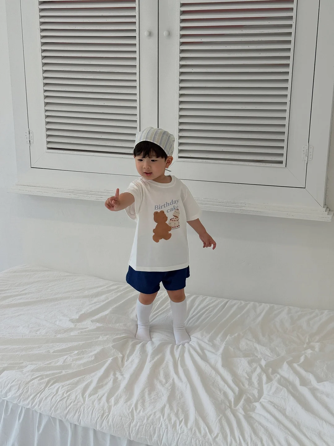 Aloha-Blue Flower Tee 3