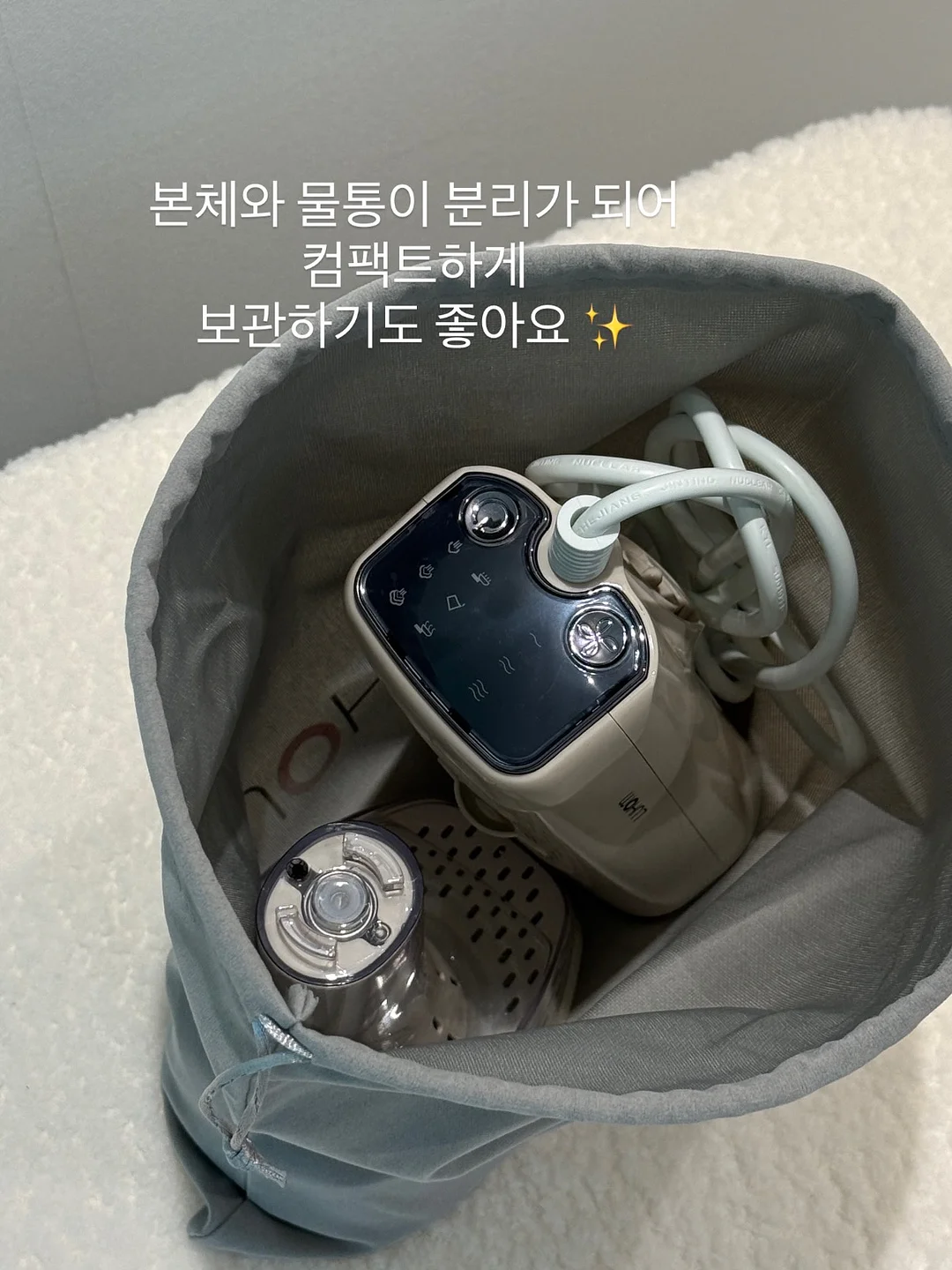 살바토레 페라가모 바라리본 토트백 19