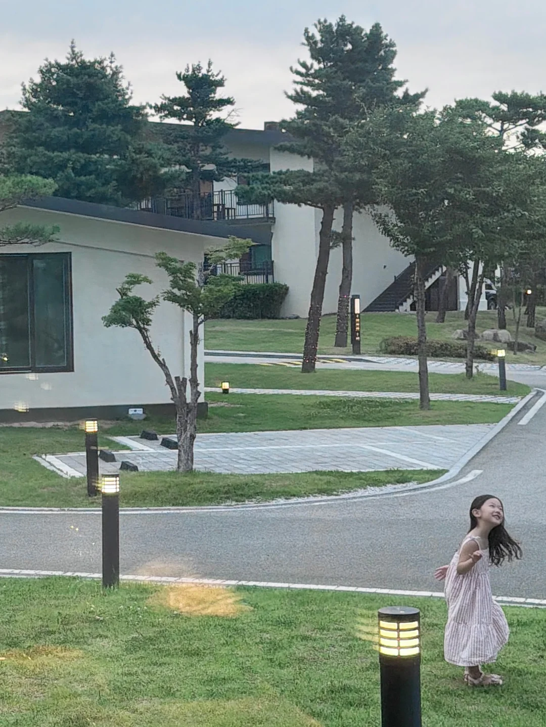 플레이블 2단 독서대 보호필름 7