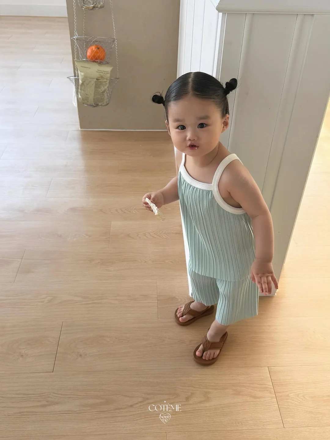 각도조절 전기모기채 1