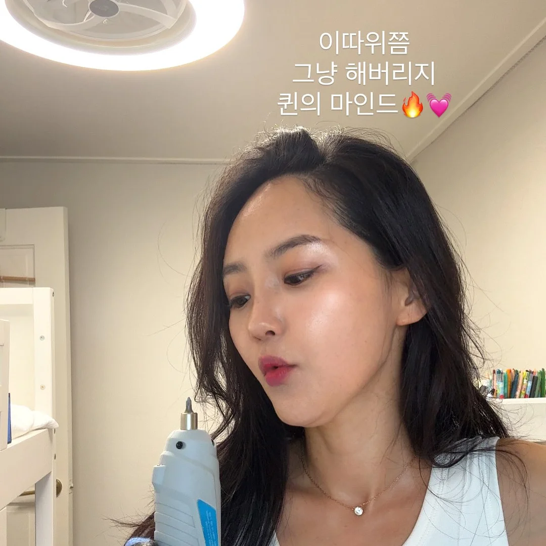 이미나 드로잉 엽서 및 원화 3
