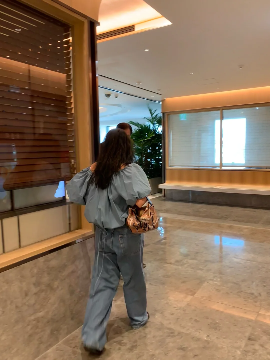 호스타 9