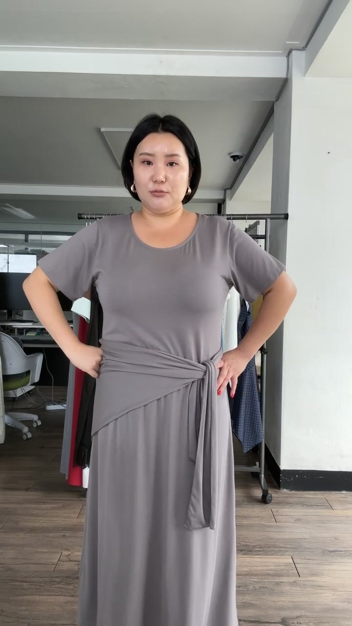AI 룩북 제작 서비스