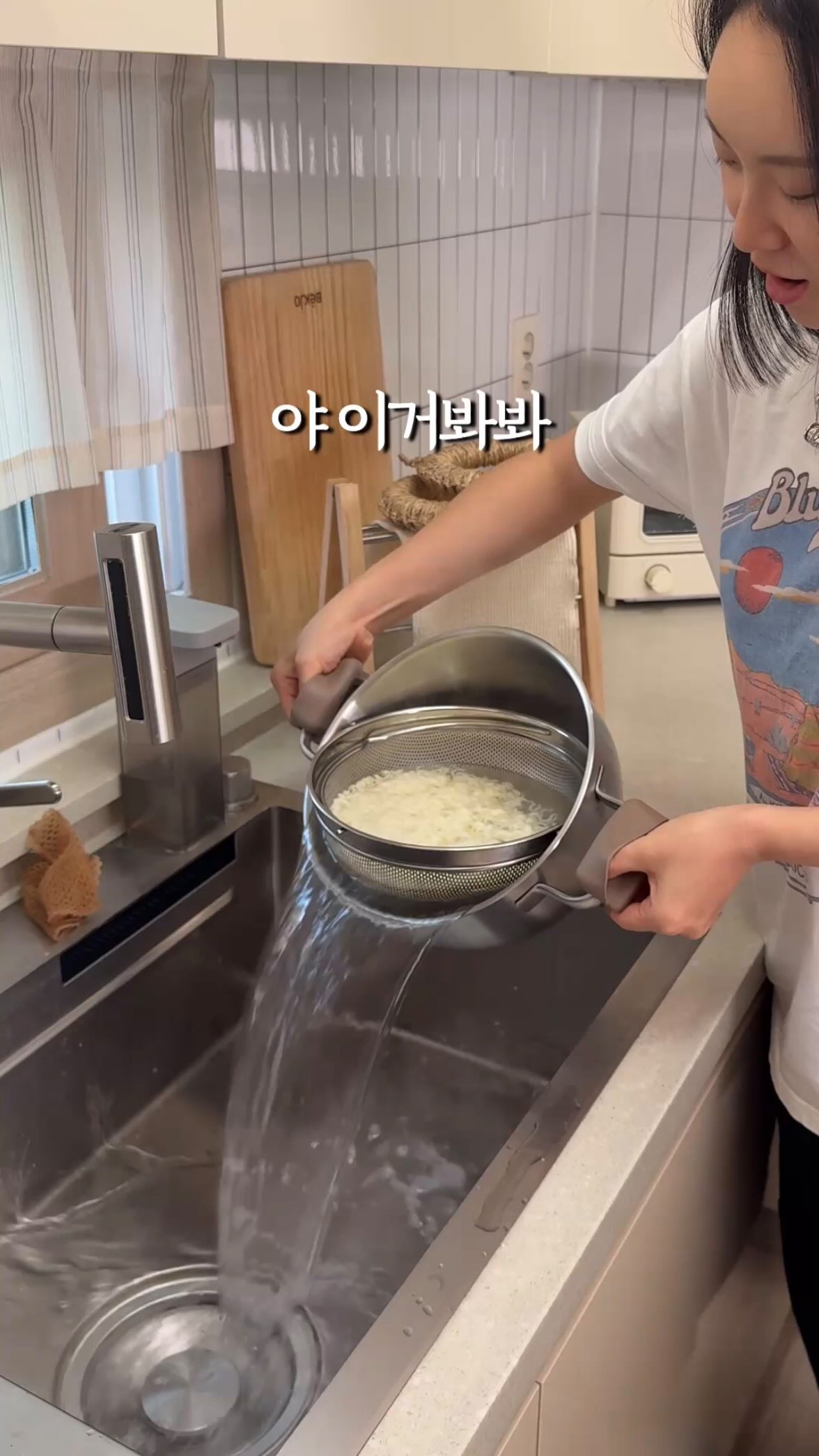 식용꽃 디자인 케이크