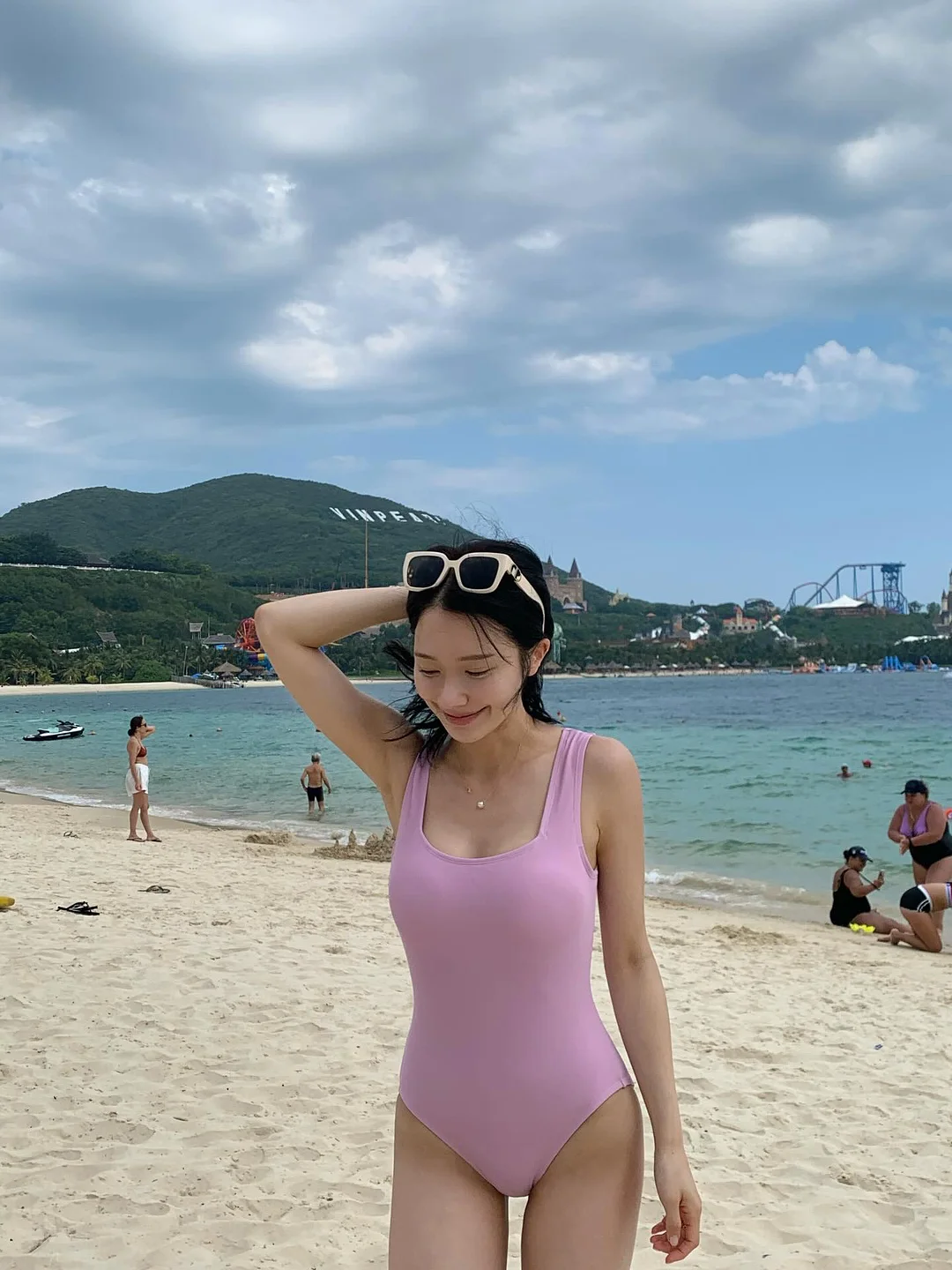 높이 조절 계량컵, 접이식 세척·보관 채반, 만능 병뚜껑 오프너