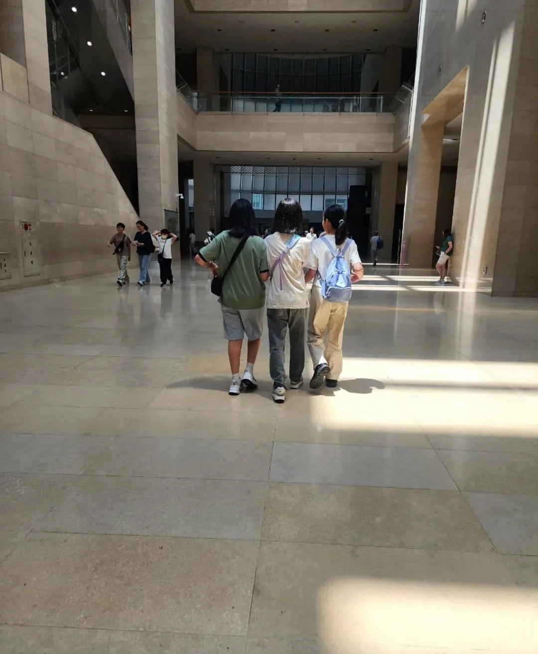 본빠옹 블라우스 9
