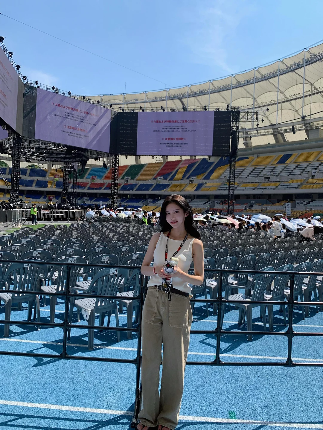 살안타 니트 숏 크롭 가디건 2