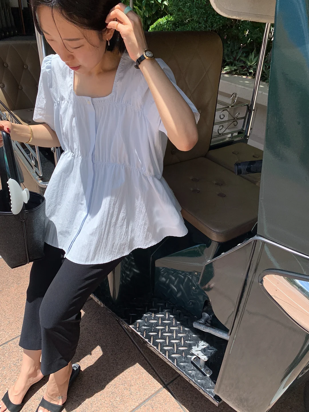 입생로랑 올아워 블러 쿠션 4