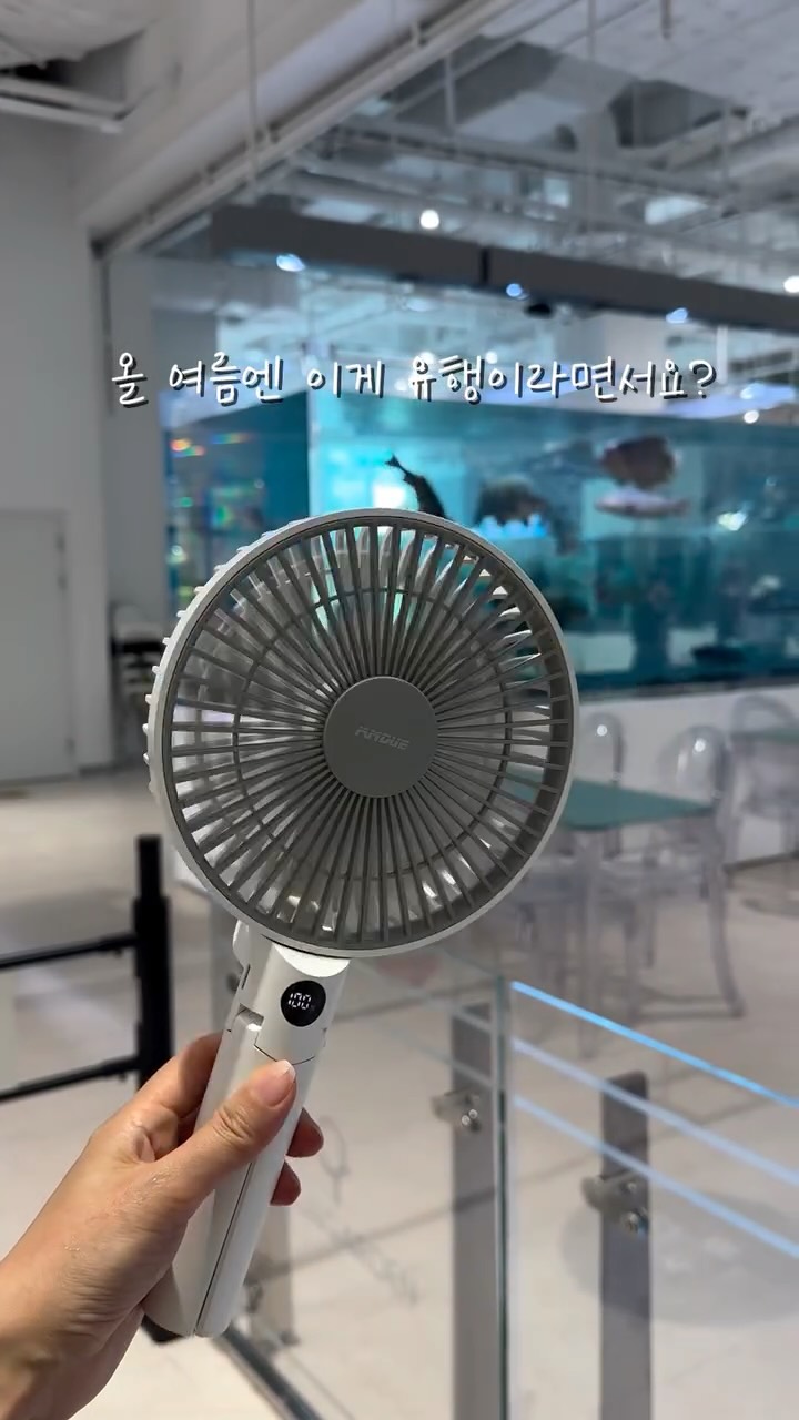아기 식탁의자