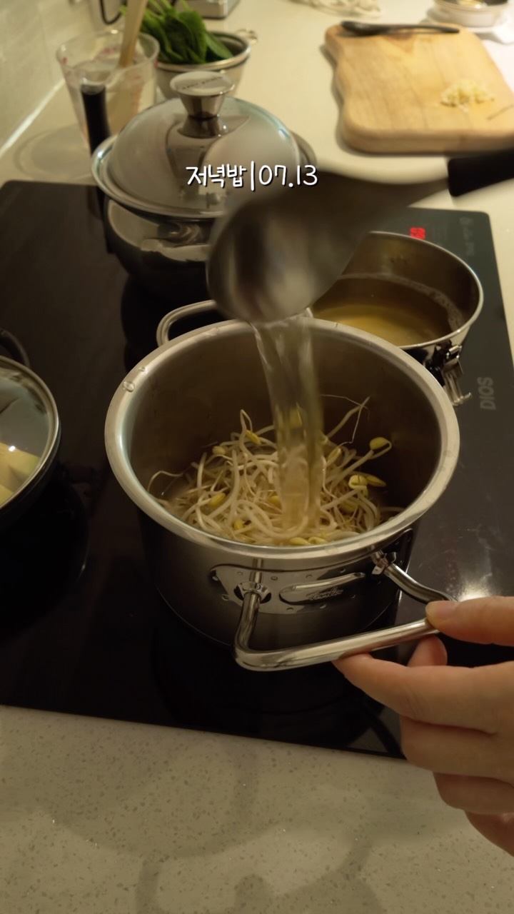 반투명 맥세이프 생폰 아이폰 갤럭시 케이스