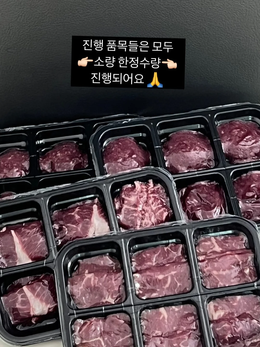 프라다 삼각로고 맨투맨 18
