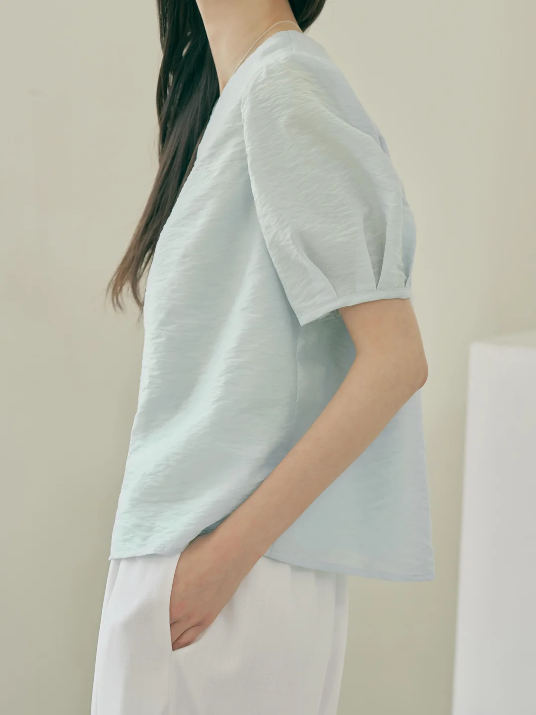 캡내장 홀터넥 나시 5